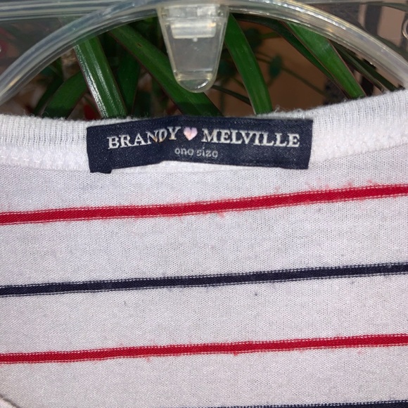 Brandy Melville Top - Picture 3 of 5